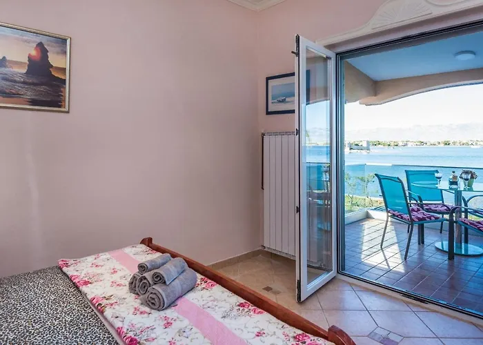 Weiss Appartamento Vir